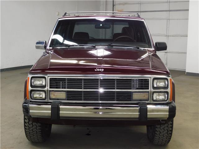 1989 Jeep Wagoneer Limited -- - photo 9