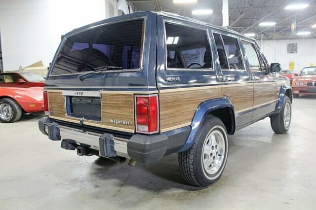 1989 Jeep Wagoneer Limited - photo 6