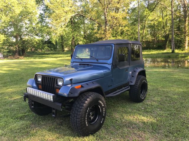 1989 Jeep Wrangler - photo 2