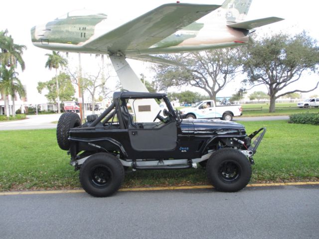 1989 JEEP WRANGLER 4X4 V8 FRAME OFF RESTORED LIFTED CUSTOM BUILT JEEP NO RESERVE 1989 Jeep Wrangler
