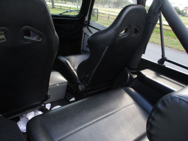 1989 Jeep Wrangler - photo 4