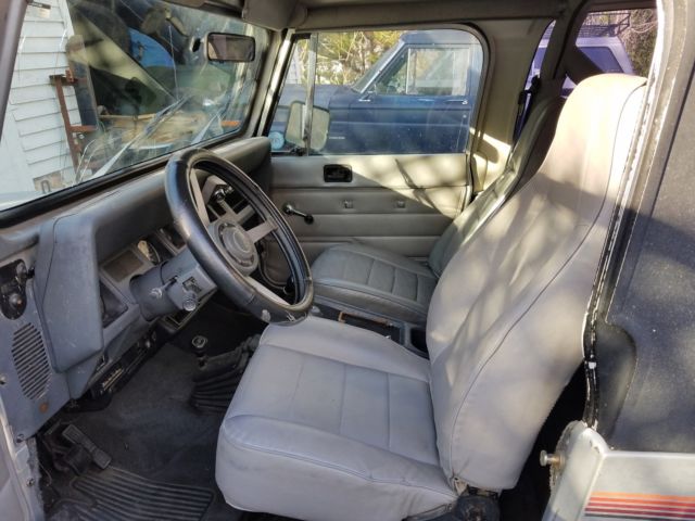 1989 Jeep Wrangler - photo 9