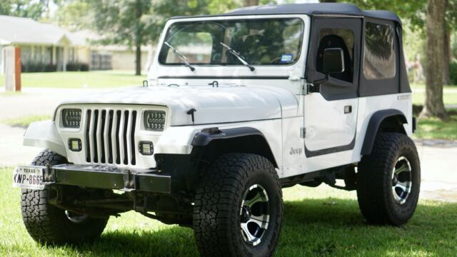 1989 Jeep Wrangler S - photo 2