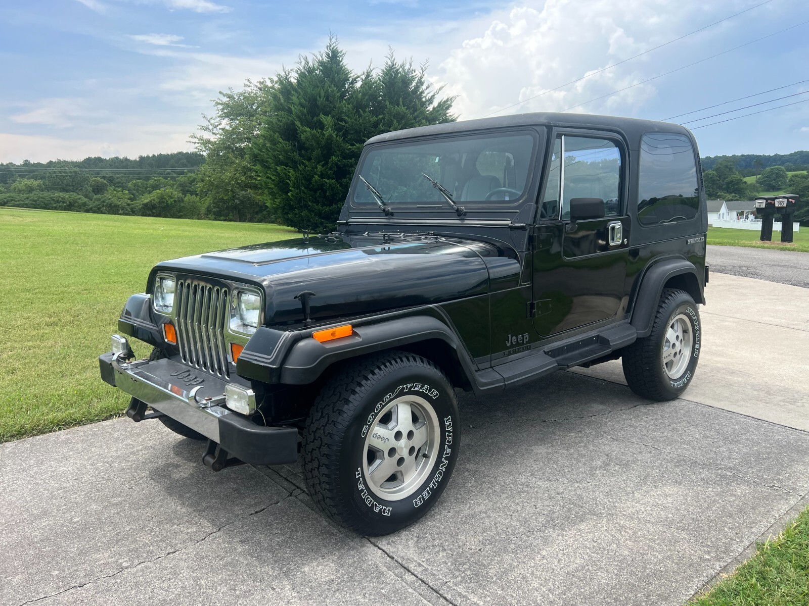 1989 Jeep Wrangler Laredo - photo 5