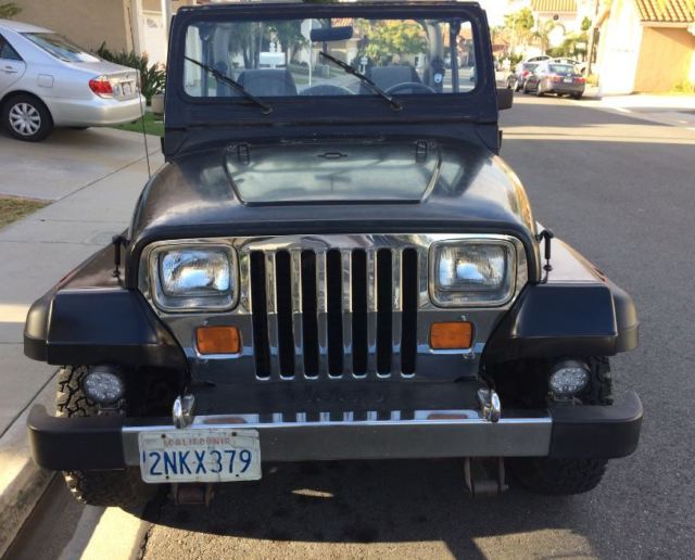 1989 Jeep Wrangler Laredo - photo 4
