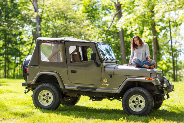 1989 Jeep Wrangler Sahara