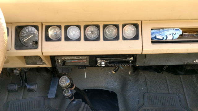 1989 Jeep Wrangler Sahara Sport Utility 2-Door - photo 9