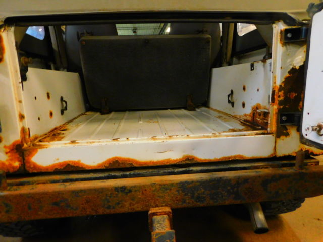 1989 Jeep Wrangler - photo 12