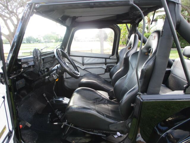 1989 Jeep Wrangler - photo 7