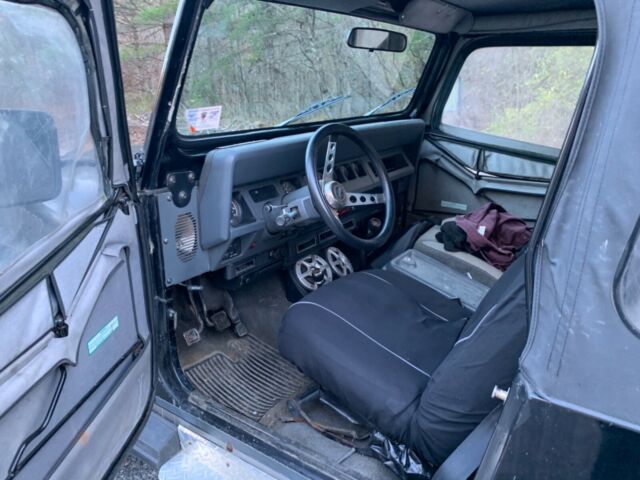 1989 Jeep Wrangler Laredo - photo 8