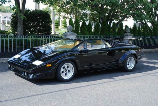 1989 Lamborghini Countach Anniversary edition All Original 6100 miles 1989 Lamborghini Countach