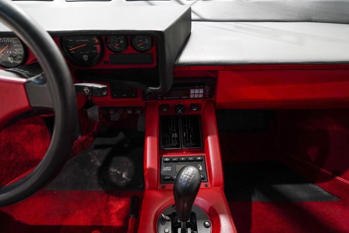 1989 Lamborghini Countach - photo 11