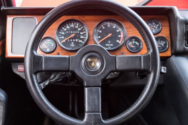 1989 Lamborghini LM002 - photo 7