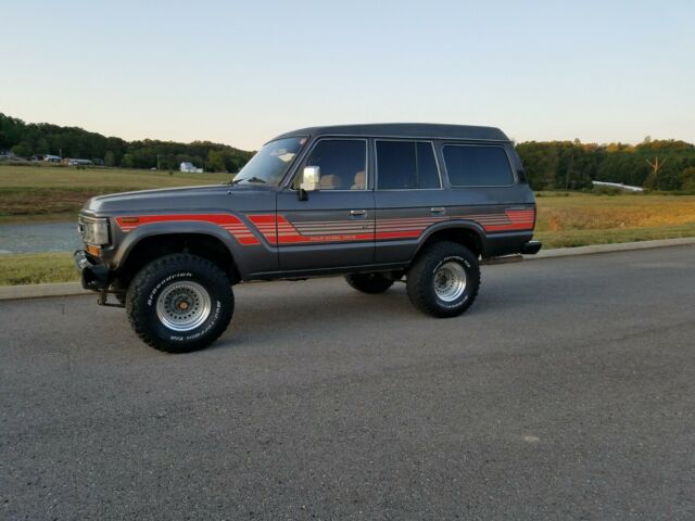1989 Toyota Land Cruiser HJ60 - photo 7