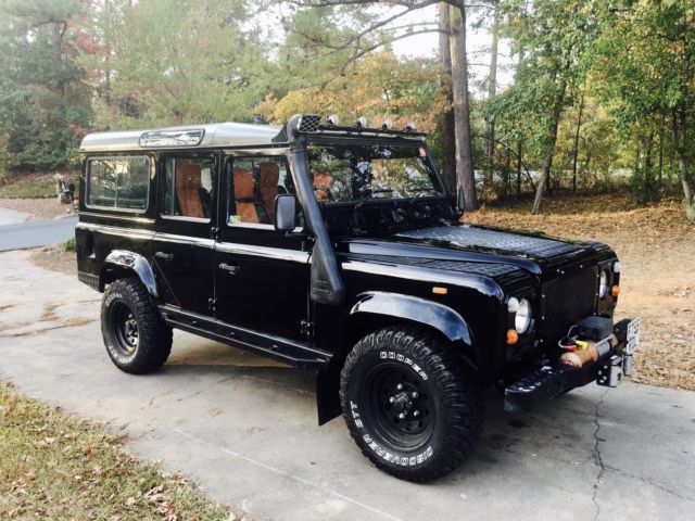 1989 Land Rover DEFENDER 110 CSW V8 GASOLINE - CHALLENGE G4 INSPIRED 1989 Land Rover Defender 110 CSW- V8 GASOLINE *** CHALLENGE G4 INSPIRED ***