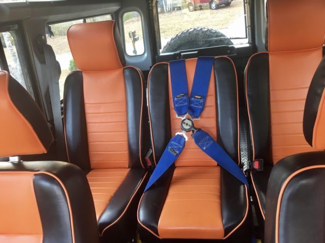 1989 Land Rover Defender 110 CSW- V8 GASOLINE *** CHALLENGE G4 INSPIRED *** - photo 5