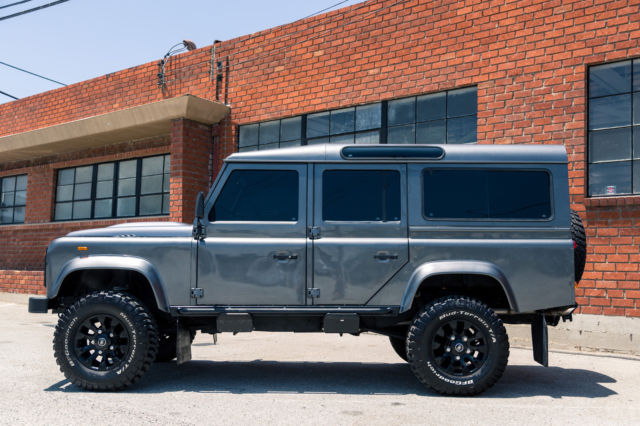 1989 Land Rover Defender 110 - photo 2
