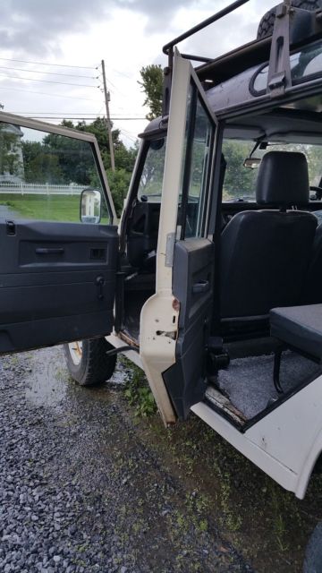 1980 Land Rover Defender County Station Wagon - photo 13