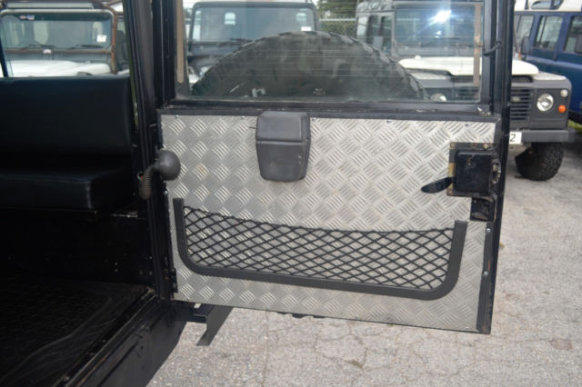 1989 Land Rover Defender County Station Wagon - photo 10