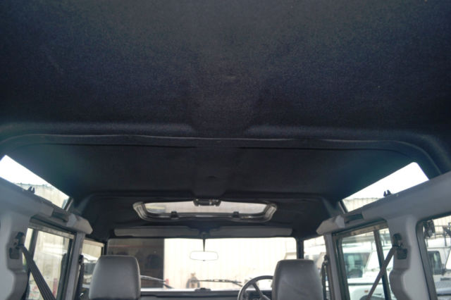 1989 Land Rover Defender County Station Wagon - photo 11