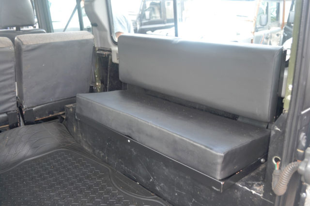 1989 Land Rover Defender County Station Wagon - photo 9