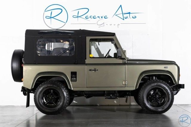 1989 Land Rover Defender 90 2-Door Soft-Top A/C Heater -- - photo 4