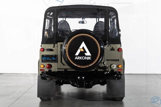 1989 Land Rover Defender 90 2-Door Soft-Top A/C Heater -- - photo 6
