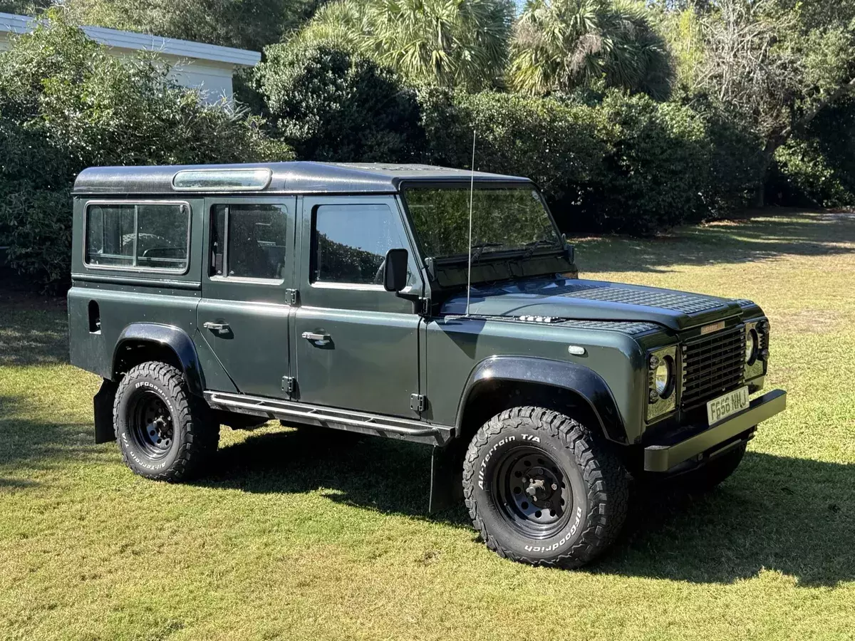 1989 Land Rover Defender SUV Green 1989 Land Rover Defender