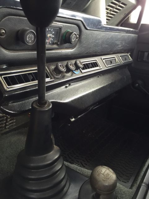1989 Land Rover Defender County - V8 with A/C - photo 8