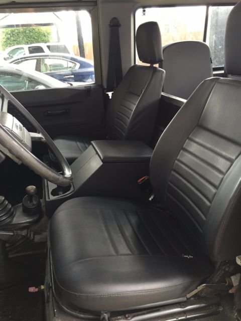 1989 Land Rover Defender County - V8 with A/C - photo 3