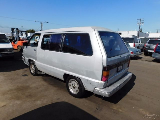 1989 Toyota Van LE - photo 4