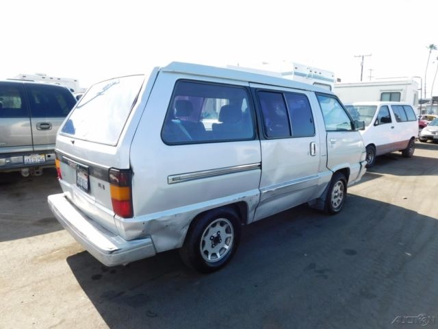 1989 Toyota Van LE - photo 6