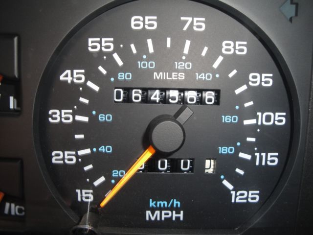 1989 Chrysler LeBaron CONVERTIBLE - photo 9