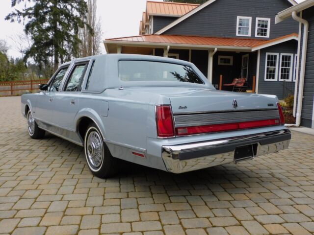 1989 Lincoln Town Car - photo 5