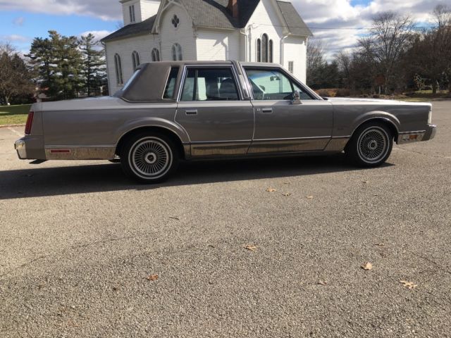 1989 Lincoln Town Car Cartier - photo 4