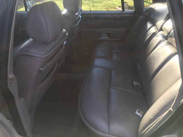1989 Lincoln Town Car Cartier - photo 7