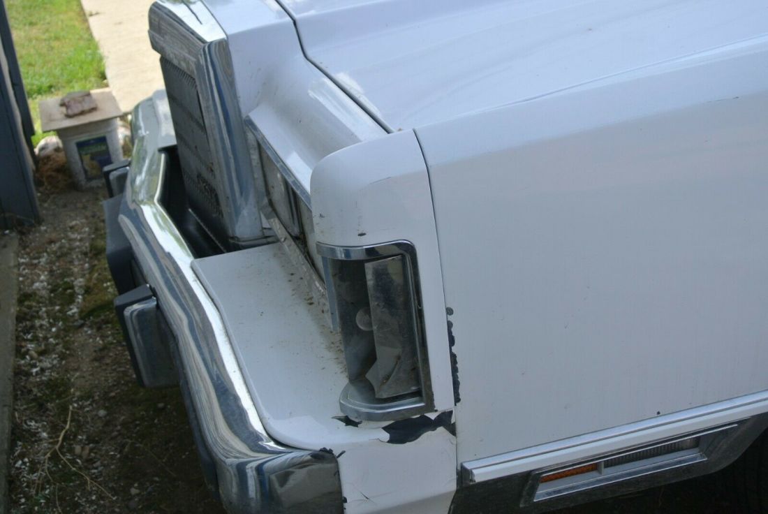 1989 Lincoln Town Car - photo 10
