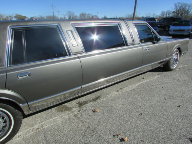1989 Lincoln Continental - photo 4