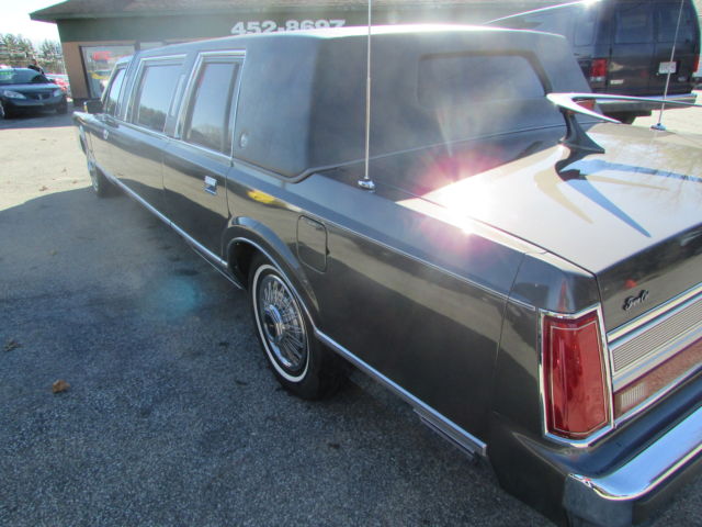 1989 Lincoln Continental - photo 7