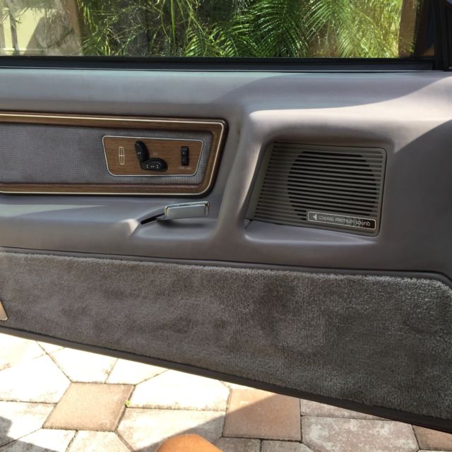 1989 Lincoln Mark Series BILL BLASS - photo 6
