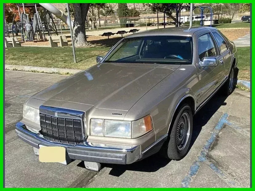 1989 Lincoln Mark VII 5L V8 Automatic RWD Coupe 28,700 Miles Leather Interior 1989 Lincoln Mark Series LSC