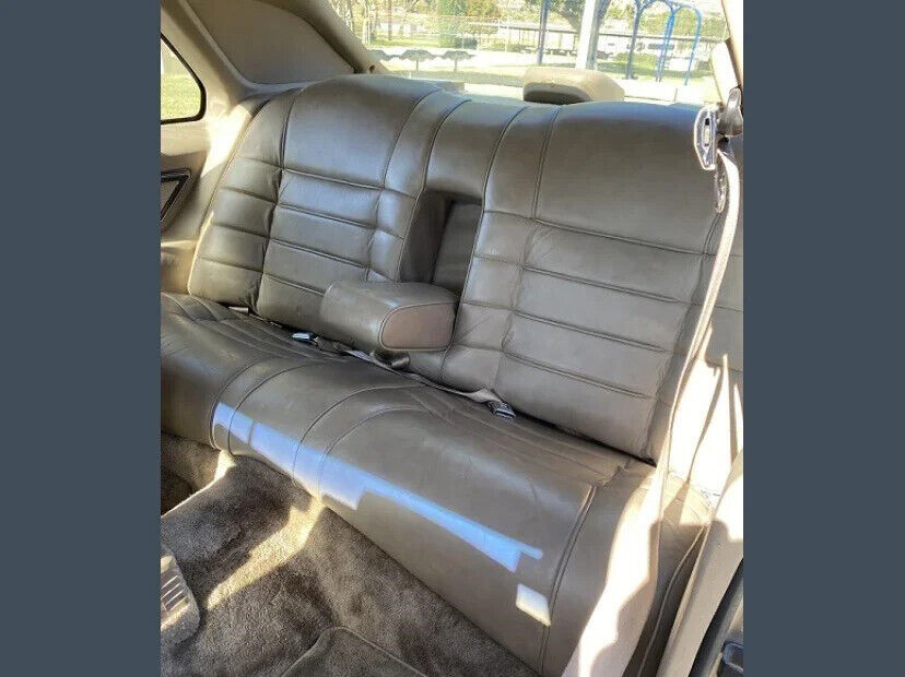 1989 Lincoln Mark Series LSC - photo 10
