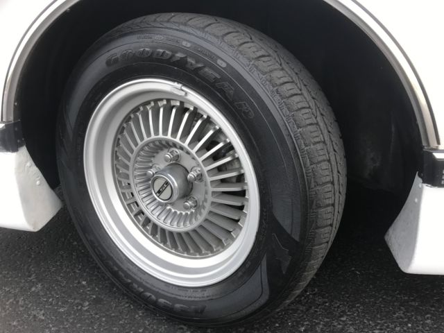 1989 Lincoln Mark Series - photo 5