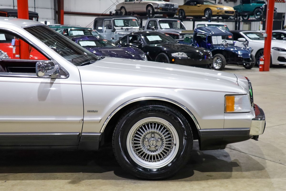 1989 Lincoln Mark Series LSC - photo 11