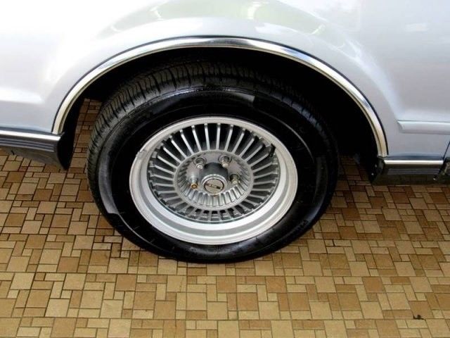 1989 Lincoln Mark Series LSC - photo 9