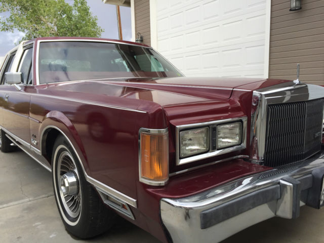 1989 Lincoln Town Car - photo 4