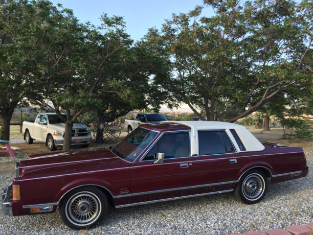 1989 Lincoln Town Car - photo 5