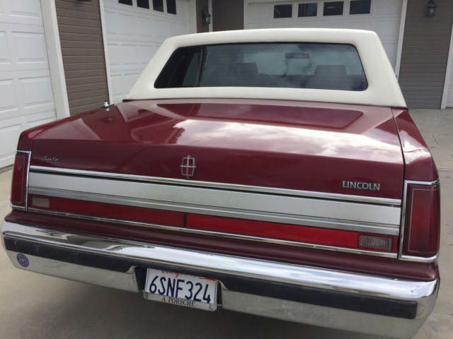 1989 Lincoln Town Car - photo 6