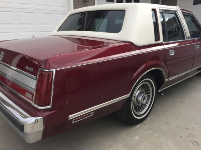 1989 Lincoln Town Car - photo 7