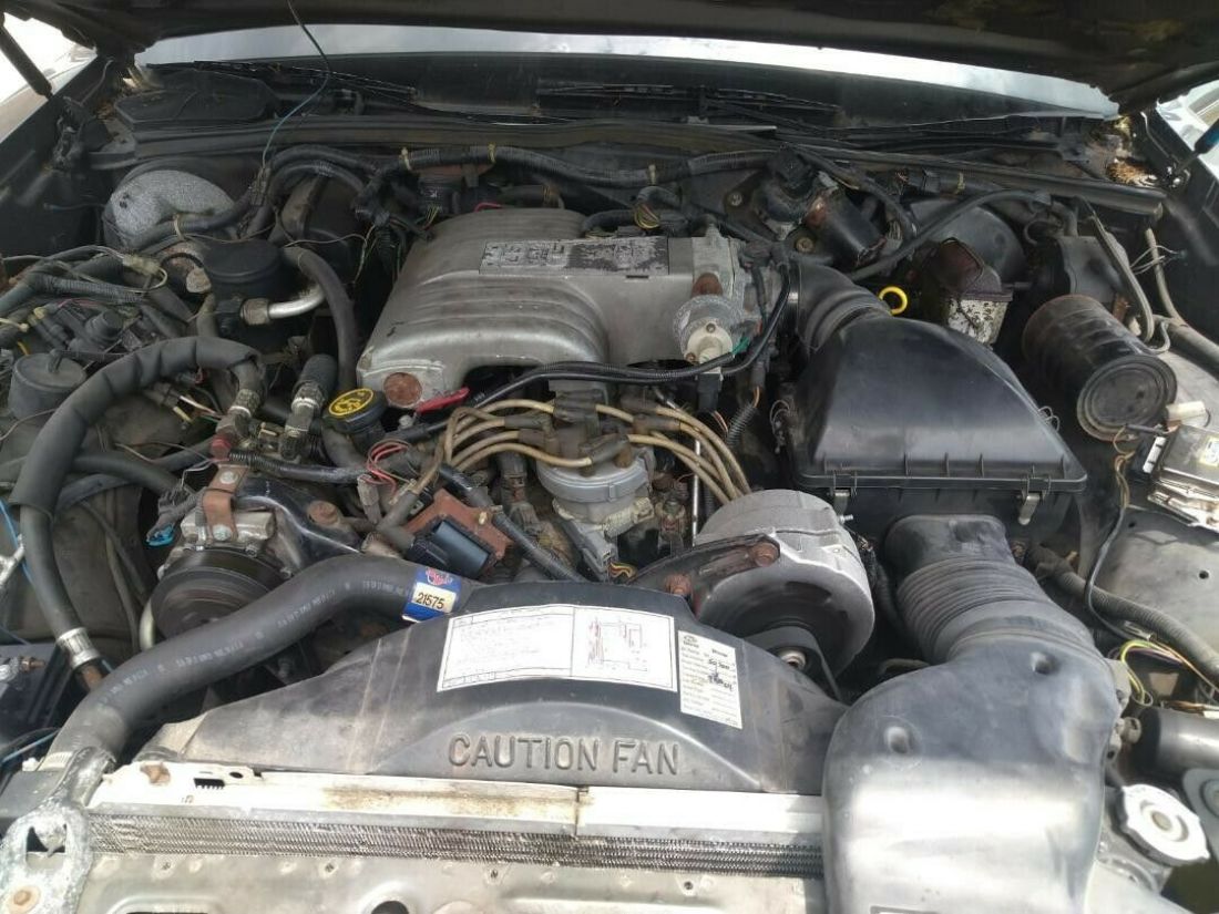 1989 Lincoln Town Car - photo 8